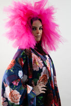 Load image into Gallery viewer, Still life with Flowers kimono