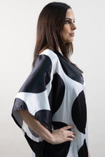 Load image into Gallery viewer, Reggie Kaftan