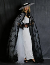 Load image into Gallery viewer, Bridal Cape