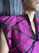 Load image into Gallery viewer, Verosa Tabard
