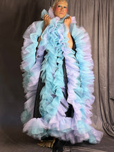 Load image into Gallery viewer, Mesh/Tulle Cape
