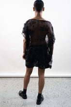 Load image into Gallery viewer, Chantil Tshirt
