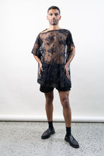 Load image into Gallery viewer, Chantil Tshirt
