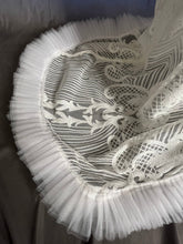 Load image into Gallery viewer, Ipris Kaftan
