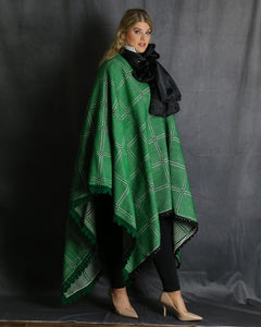 Smaragdi cape