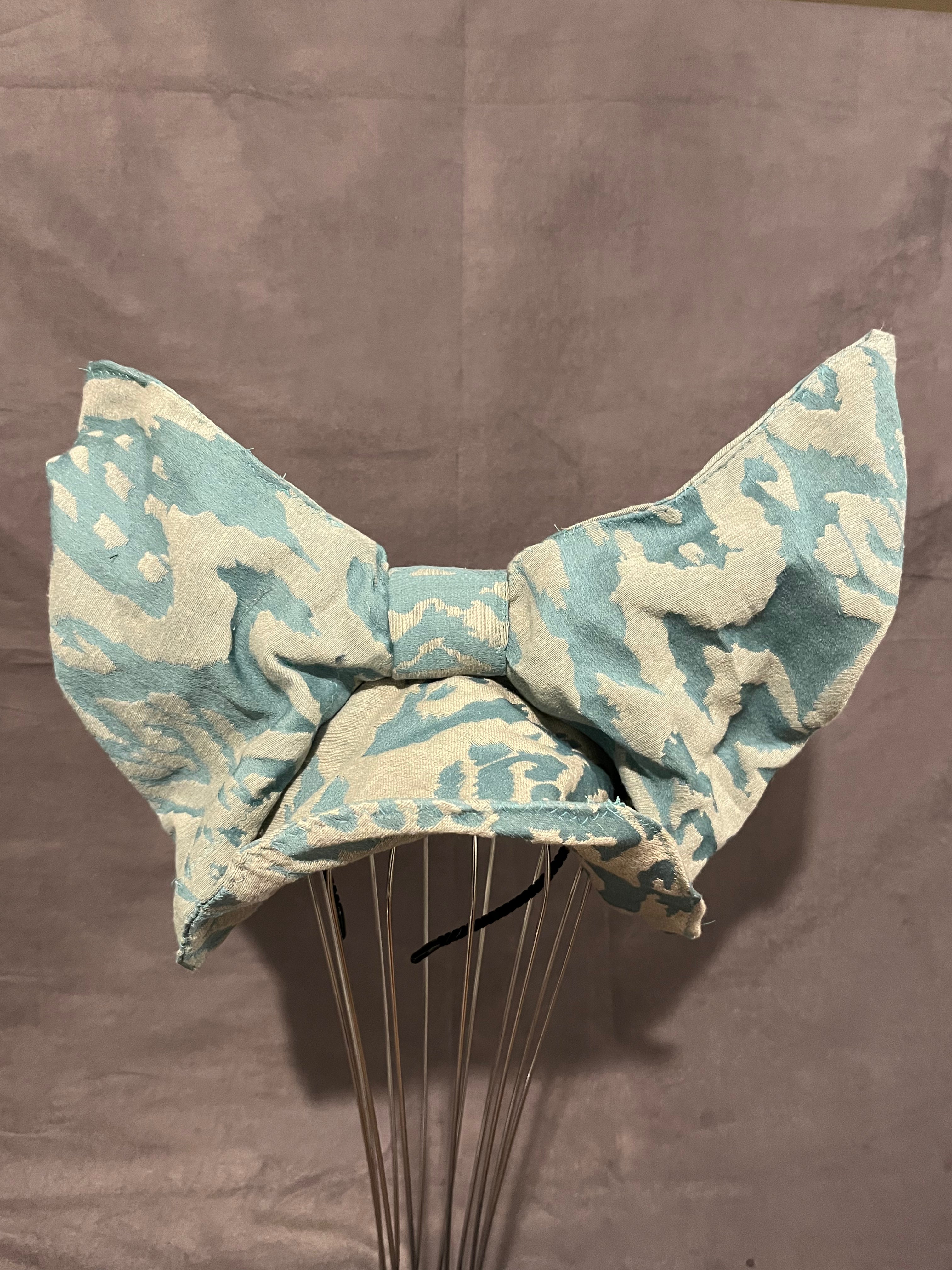 Aquarius Bow Hat