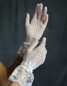 Bobinet Fishnet/Lace Gloves - White